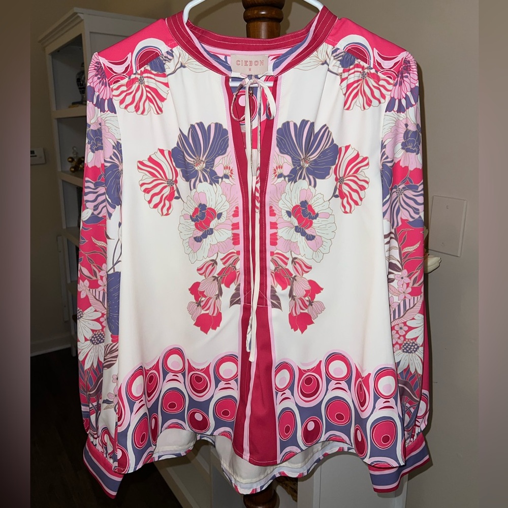 NWT - Ciebon Floral Blouse